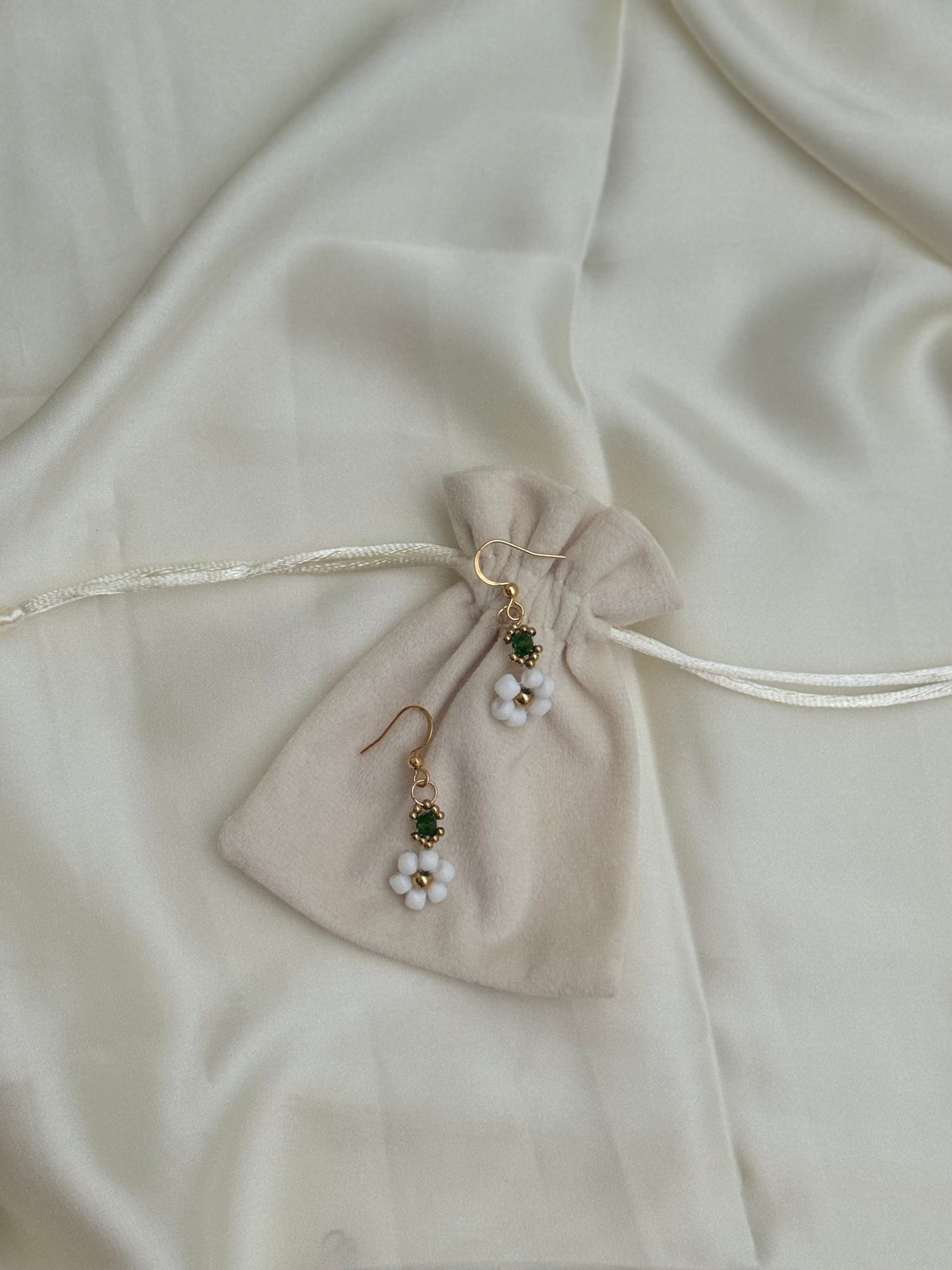 Boucle d’oreille - Éclat d’or 01